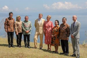 Raja dan Ratu Belanda, Kagum dengan Keindahan Danau Toba