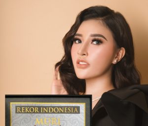 Karya Seni dari Rumah, Shandy Purnamasari Raih Rekor MURI