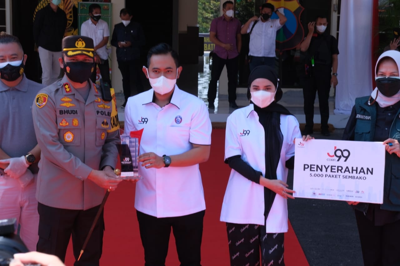 Dikenal Dermawan, Owner J99 Corp Kembali Bagikan 5000 Paket Sembako ke Warga Malang Raya