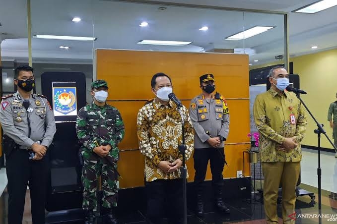 Kunjungi Kabupaten Tangerang, Mendagri Apresasi Realisasi APBD dan Insentif Nakes