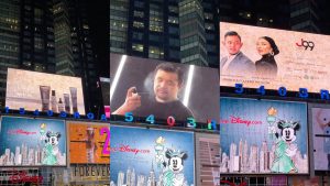 Terasa Mimpi, Akbar Rais Terkejut Wajahnya Terpampang di New York Times Square